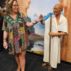 POSHMARK please Send offers on anything 💖